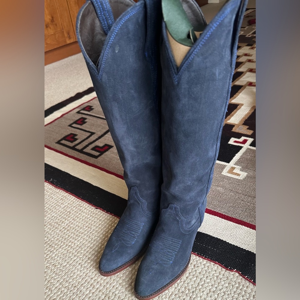 Tecovas Abby Cavalier